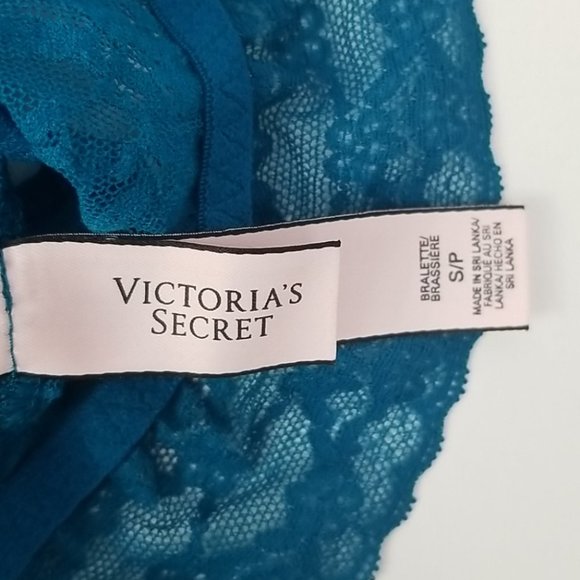 Victoria Secret Racerrback Lace Bralette - Picture 4 of 5